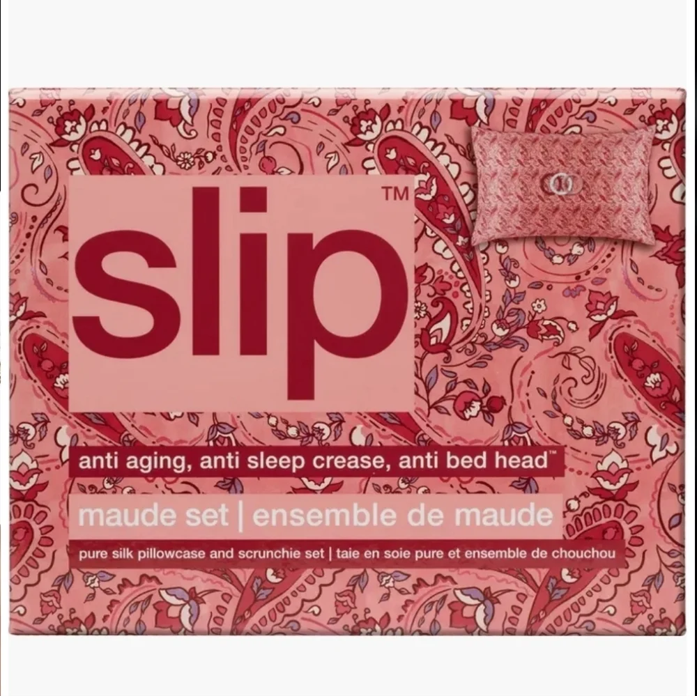♥️BUY 2 GET 1 FREE Maude Pure Silk Pillowcase & Scrunchie Set, Retail $115.00